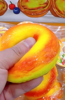 New soft  Q-bounce egg tart squeeze toy