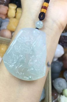 Natural Jadeite Pendant with Floating Flowers