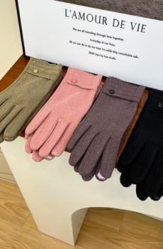Women's Cozy Winter Full-Finger Gloves - Soft Warm Fabric.