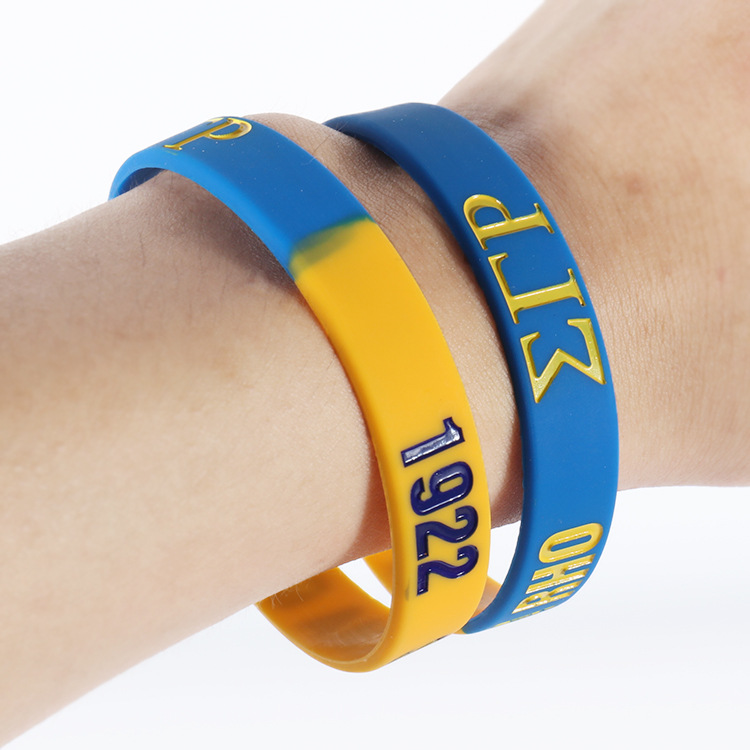 Customizable Logo & Colour Silicone Wristbands